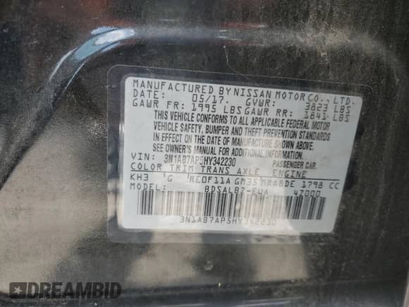 2017 Nissan Sentra SR z VIN 3N1AB7AP5HY342230, wystawiony jako Copart lot #62812045 z przebiegiem 139 709 mil mil oraz Szkoda całkowita • Salvage title. Historia ofert i sprzedaży dostępna na DreamBid. Obrazek 12.