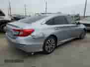 2020 Honda Accord с VIN 1HGCV3F11LA002534, выставлен на аукционе Copart как лот 68768205 с пробегом 115 166 миль миль и Списание • Salvage title. История ставок и продаж доступна на DreamBid. Изображение 3.