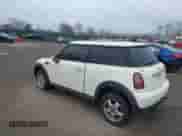 2009 MINI Hardtop with VIN WMWMF33599TU75907, listed as a IAAI auction lot 41733724 with Not provided miles and . Bid and sale history available at DreamBid. Image 3.