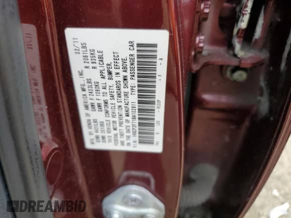 2011 Honda Accord EX z VIN 1HGCP2F71BA102611, wystawiony jako Copart lot #83791525 z przebiegiem 151 371 mil mil oraz Szkoda całkowita • Salvage title. Historia ofert i sprzedaży dostępna na DreamBid. Obrazek 12.