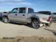2004 Chevrolet Silverado 1500 LT с VIN 2GCEK13T041434585, выставлен на аукционе Copart как лот 81670295 с пробегом 398 825 миль миль и Списание • Salvage title. История ставок и продаж доступна на DreamBid. Изображение 2.