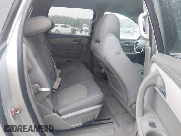 2015 Chevrolet Traverse LT с VIN 1GNKRGKD1FJ346365, выставлен на аукционе IAAI как лот 43309304 с пробегом 240 528 миль миль и . История ставок и продаж доступна на DreamBid. Изображение 8.