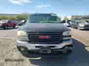 2005 GMC Sierra 1500 SLE z VIN 2GTEK13T351241316, wystawiony jako Copart lot #64139725 z przebiegiem 217 454 mil mil oraz Szkoda całkowita • Salvage title. Historia ofert i sprzedaży dostępna na DreamBid. Obrazek 14.