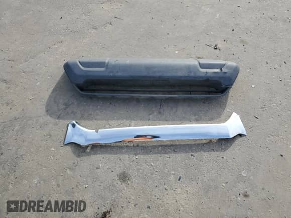 2014 Toyota Tacoma PreRunner z VIN 5TFKU4HN9EX005054, wystawiony jako Copart lot #45773495 z przebiegiem 216 323 mil mil oraz Szkoda całkowita • Salvage title. Historia ofert i sprzedaży dostępna na DreamBid. Obrazek 14.