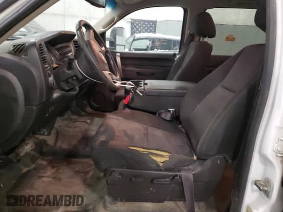 2013 Chevrolet Silverado 3500HD SRW LT z VIN 1GC4K0CG7DF138352, wystawiony jako Copart lot #84374374 z przebiegiem 224 485 mil mil oraz Szkoda całkowita • Salvage title. Historia ofert i sprzedaży dostępna na DreamBid. Obrazek 7.