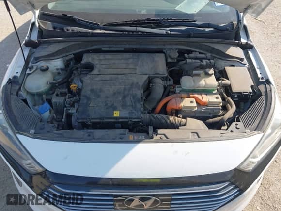 2019 Hyundai Ioniq SEL z VIN KMHC75LC8KU140459, wystawiony jako IAAI lot #43201798 z przebiegiem 149 976 mil mil oraz . Historia ofert i sprzedaży dostępna na DreamBid. Obrazek 10.