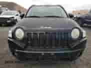2007 Jeep Compass Sport with VIN 1J8FT47W47D180968, listed as a Copart auction lot 84296085 with 96,757 mi miles and Salvage title. Bid and sale history available at DreamBid. Image 5.