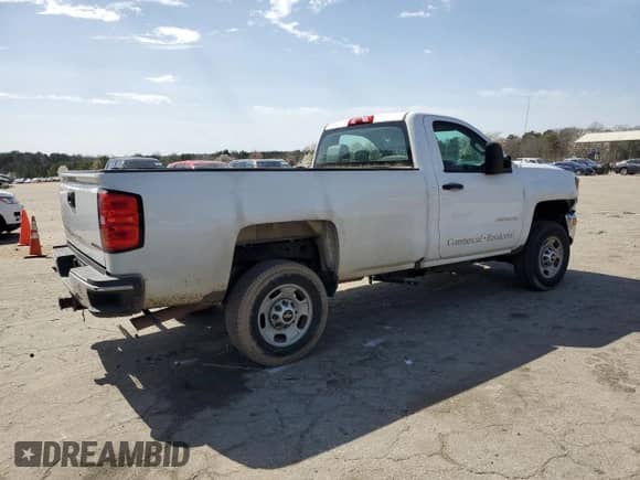 2017 Chevrolet Silverado 2500HD Work Truck z VIN 1GC0CUEG1HZ207198, wystawiony jako Copart lot #47250285 z przebiegiem 74 058 mil mil oraz Szkoda całkowita • Salvage title. Historia ofert i sprzedaży dostępna na DreamBid. Obrazek 3.