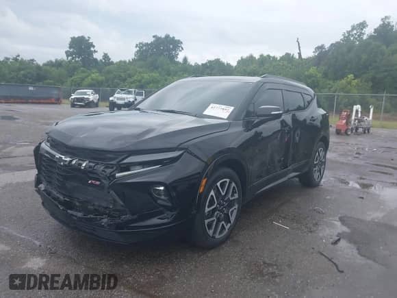 2024 Chevrolet Blazer RS with VIN 3GNKBERS3RS277937, listed as a IAAI auction lot 42777897 with 37,721 mi miles and . Bid and sale history available at DreamBid. Image 2.
