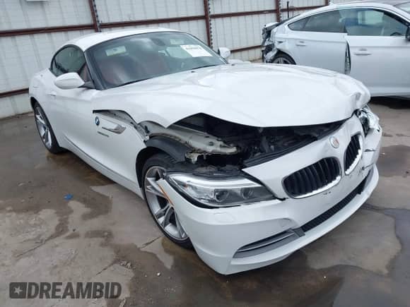 2014 BMW Z4 sDrive35i with VIN WBALM7C58EE386241, listed as a IAAI auction lot 41694078 with 66,884 mi miles and . Bid and sale history available at DreamBid. Image 1.