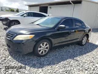 2011 Toyota Camry LE с VIN 4T4BF3EK8BR211205, выставлен на аукционе Copart как лот 82217295 с пробегом 191 050 миль миль и Чистый • Clean title. История ставок и продаж доступна на DreamBid. Изображение 1.