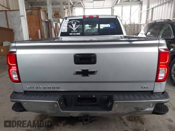 2017 Chevrolet Silverado 1500 LTZ с VIN 3GCUKSEJ3HG431206, выставлен на аукционе IAAI как лот 41600832 с пробегом 200 114 миль миль и . История ставок и продаж доступна на DreamBid. Изображение 16.
