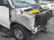 2019 Chevrolet Express Cargo с VIN 1GCWGBFG2K1310055, выставлен на аукционе IAAI как лот 42983600 с пробегом 162 413 миль миль и . История ставок и продаж доступна на DreamBid. Изображение 19.