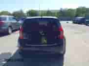 2015 Nissan Note SV z VIN 3N1CE2CP7FL398695, wystawiony jako IAAI lot #43133954 z przebiegiem 127 743 mil mil oraz . Historia ofert i sprzedaży dostępna na DreamBid. Obrazek 16.