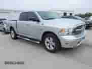 2017 Ram 1500 Big Horn z VIN 1C6RR6LT3HS500618, wystawiony jako IAAI lot #41424471 z przebiegiem 123 217 mil mil oraz . Historia ofert i sprzedaży dostępna na DreamBid. Obrazek 1.