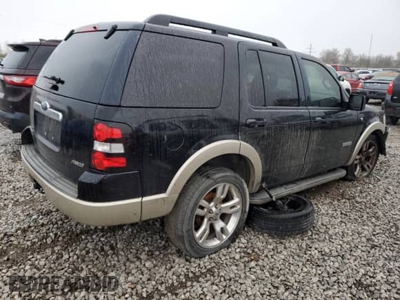 2008 Ford Explorer with VIN 1FMEU84868UA32265, listed as a Copart auction lot 80699754 with 103,440 mi miles and Salvage title. Bid and sale history available at DreamBid. Image 3.