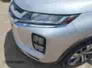 2021 Mitsubishi Outlander ES z VIN JA4APUAU8MU001012, wystawiony jako IAAI lot #42541024 z przebiegiem 77 642 mil mil oraz . Historia ofert i sprzedaży dostępna na DreamBid. Obrazek 6.