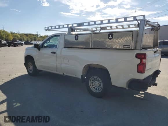 2019 Chevrolet Silverado 1500 Work Truck with VIN 3GCNWAEH3KG288409, listed as a Copart auction lot 81634655 with 125,496 mi miles and Salvage title. Bid and sale history available at DreamBid. Image 2.