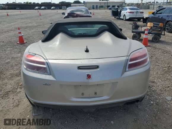 2009 Saturn Sky with VIN 1G8MN35B69Y101096, listed as a Copart auction lot 68100674 with 37,005 mi miles and Clean title. Bid and sale history available at DreamBid. Image 6.