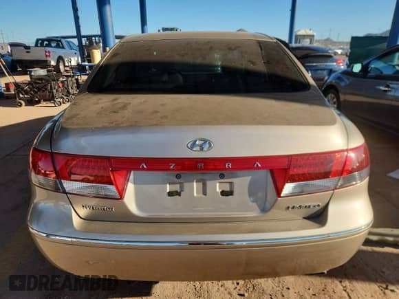 2007 Hyundai Azera SE с VIN KMHFC46F87A187749, выставлен на аукционе Copart как лот 80725305 с пробегом 121 197 миль миль и Списание • Salvage title. История ставок и продаж доступна на DreamBid. Изображение 6.