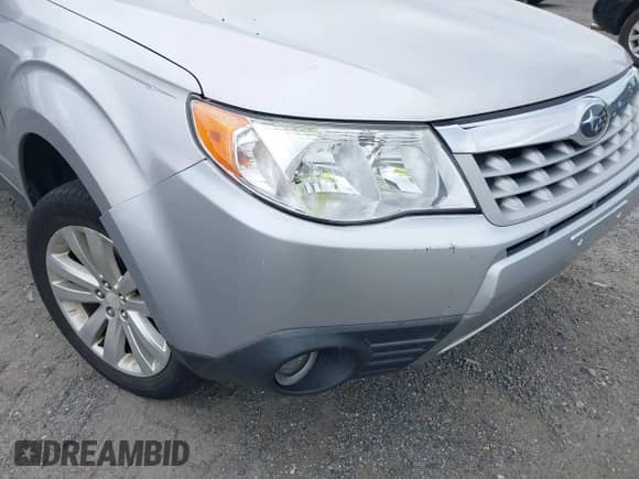 2012 Subaru Forester X Limited z VIN JF2SHAEC9CH425914, wystawiony jako IAAI lot #43027370 z przebiegiem 178 839 mil mil oraz . Historia ofert i sprzedaży dostępna na DreamBid. Obrazek 6.