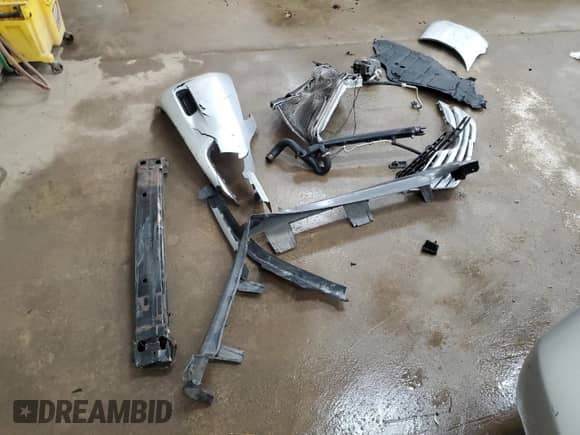 2008 Toyota Camry XLE with VIN 4T1BE46K08U750606, listed as a Copart auction lot 80092655 with 101,095 mi miles and Salvage title. Bid and sale history available at DreamBid. Image 12.