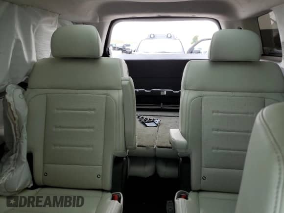 2024 Hyundai Santa Fe Calligraphy с VIN 5NMP5DGL8RH050486, выставлен на аукционе Copart как лот 64367875 с пробегом 19 815 миль миль и Списание • Salvage title. История ставок и продаж доступна на DreamBid. Изображение 10.
