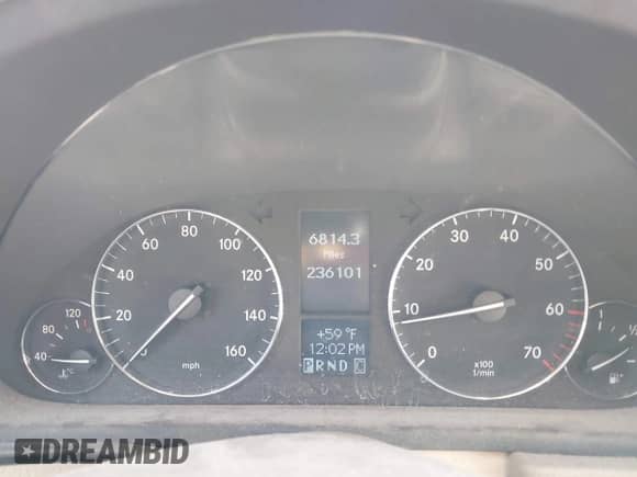 2005 Mercedes-Benz C 240 with VIN WDBRH81J65F626452, listed as a IAAI auction lot 43559684 with 236,101 mi miles and . Bid and sale history available at DreamBid. Image 7.