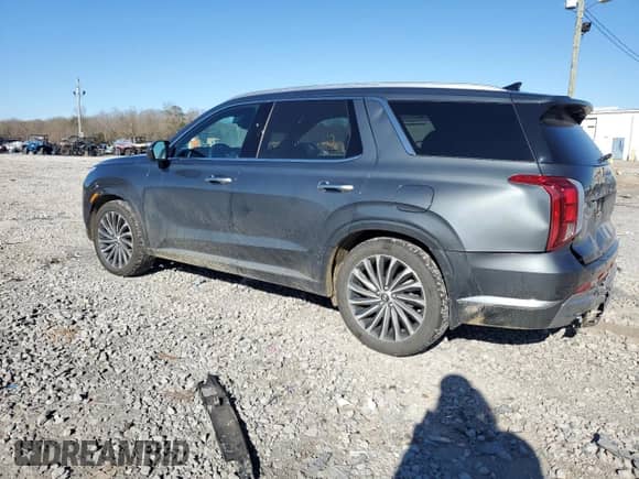 2023 Hyundai Palisade Calligraphy with VIN KM8R7DGE1PU569255, listed as a Copart auction lot 82772213 with 21,003 mi miles and . Bid and sale history available at DreamBid. Image 2.