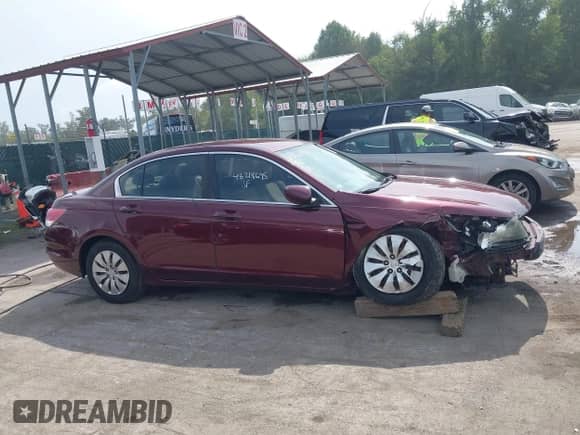 2010 Honda Accord LX с VIN 1HGCP2F34AA144928, выставлен на аукционе IAAI как лот 43218695 с пробегом 151 632 миль миль и . История ставок и продаж доступна на DreamBid. Изображение 14.