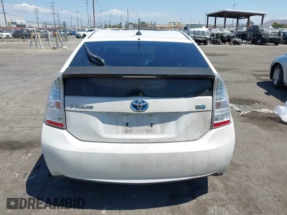 2010 Toyota Prius III with VIN JTDKN3DU8A0196201, listed as a IAAI auction lot 43121690 with 119,319 mi miles and . Bid and sale history available at DreamBid. Image 16.