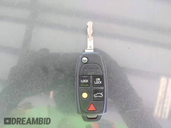 2004 Volvo S60 R с VIN YV1RH52YX42351678, выставлен на аукционе IAAI как лот 43316913 с пробегом 231 995 миль миль и . История ставок и продаж доступна на DreamBid. Изображение 11.