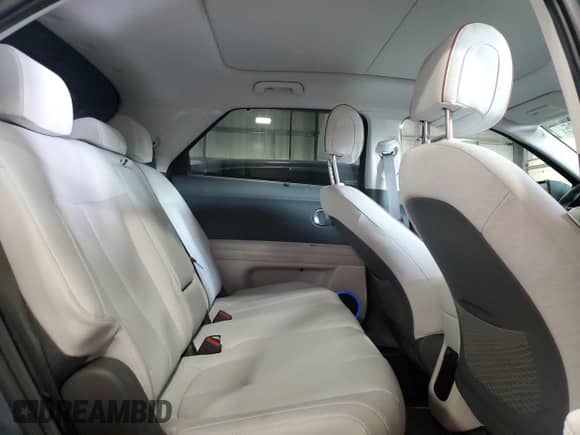 2024 Hyundai Ioniq 5 Limited с VIN KM8KRDDF4RU320749, выставлен на аукционе Copart как лот 68374485 с пробегом 3 565 миль миль и Списание • Salvage title. История ставок и продаж доступна на DreamBid. Изображение 11.