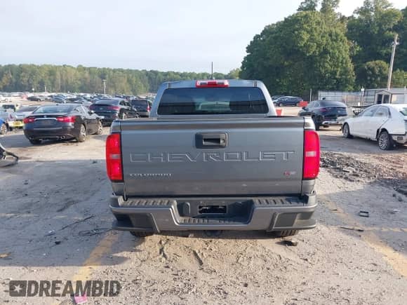 2021 Chevrolet Colorado 2WD LT с VIN 1GCGSCEN4M1145220, выставлен на аукционе IAAI как лот 43282984 с пробегом 72 565 миль миль и . История ставок и продаж доступна на DreamBid. Изображение 16.
