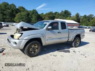 2006 Toyota Tacoma с VIN 5TEUX42N66Z319666, выставлен на аукционе Copart как лот 82222355 с пробегом 263 338 миль миль и Чистый • Clean title. История ставок и продаж доступна на DreamBid. Изображение 1.