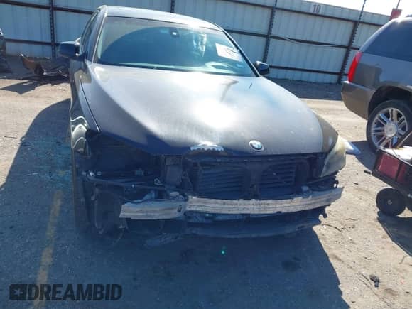 2012 BMW 7 Series 750Li xDrive z VIN WBAKC8C53CC435553, wystawiony jako IAAI lot #41852097 z przebiegiem 127 418 mil mil oraz . Historia ofert i sprzedaży dostępna na DreamBid. Obrazek 6.