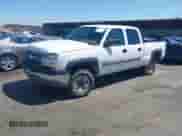 2005 Chevrolet Silverado 2500HD LS с VIN 1GCHC23U95F823664, выставлен на аукционе IAAI как лот 42732954 с пробегом 368 151 миль миль и . История ставок и продаж доступна на DreamBid. Изображение 2.
