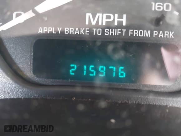 2002 Chevrolet Avalanche with VIN 3GNEK13T92G187076, listed as a IAAI auction lot 43285311 with 215,976 mi miles and . Bid and sale history available at DreamBid. Image 13.