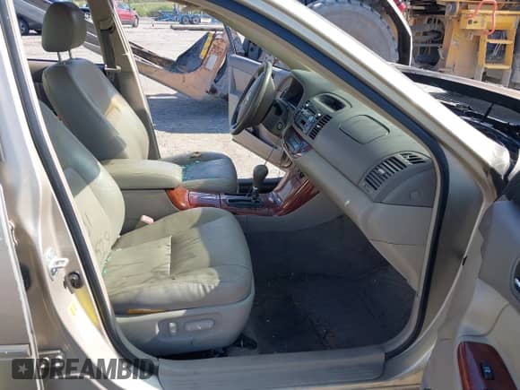 2006 Toyota Camry STD с VIN 4T1BE30K26U722550, выставлен на аукционе IAAI как лот 43319529 с пробегом 140 684 миль миль и . История ставок и продаж доступна на DreamBid. Изображение 5.