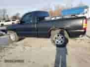 2004 GMC Sierra 1500 SLE z VIN 1GTEC14T24Z291206, wystawiony jako Copart lot #88518315 z przebiegiem 269 107 mil mil oraz Szkoda całkowita • Salvage title. Historia ofert i sprzedaży dostępna na DreamBid. Obrazek 2.