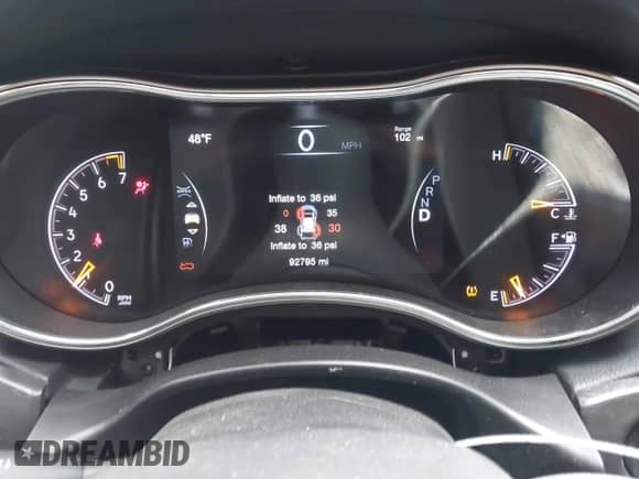 2018 Jeep Grand Cherokee Laredo с VIN 1C4RJFAG0JC405486, выставлен на аукционе IAAI как лот 42331951 с пробегом 92 795 миль миль и . История ставок и продаж доступна на DreamBid. Изображение 7.