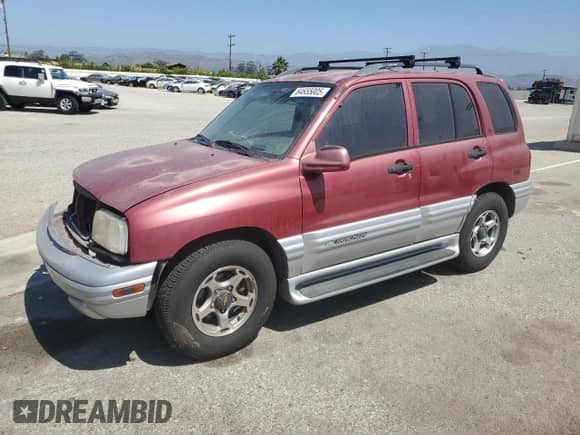 2001 Chevrolet Tracker LT с VIN 2CNBE634116913317, выставлен на аукционе Copart как лот 64655005 с пробегом 215 011 миль миль и Списание • Salvage title. История ставок и продаж доступна на DreamBid. Изображение 1.