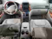 2010 Toyota Sienna XLE с VIN 5TDDK4CC7AS028689, выставлен на аукционе Copart как лот 67432025 с пробегом 136 915 миль миль и Списание • Salvage title. История ставок и продаж доступна на DreamBid. Изображение 8.