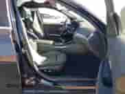 2021 BMW 3 Series 330e xDrive z VIN 3MW5P9J06M8B84969, wystawiony jako IAAI lot #41208810 z przebiegiem 34 199 mil mil oraz . Historia ofert i sprzedaży dostępna na DreamBid. Obrazek 5.