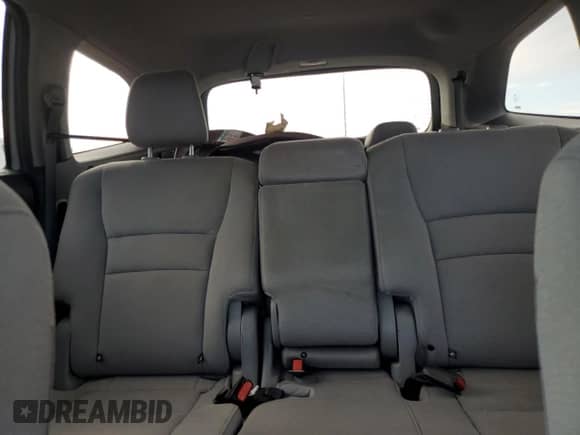 2017 Honda Pilot EX с VIN 5FNYF5H31HB028710, выставлен на аукционе Copart как лот 71840625 с пробегом 117 776 миль миль и Списание • Salvage title. История ставок и продаж доступна на DreamBid. Изображение 10.