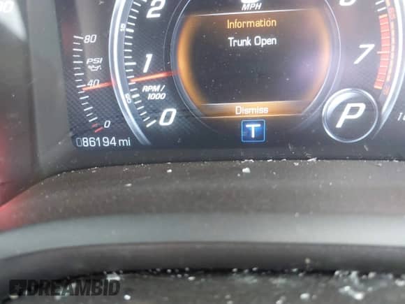 2014 Chevrolet Corvette Z51 3LT with VIN 1G1YM2D79E5103768, listed as a IAAI auction lot 42463610 with 86,194 mi miles and . Bid and sale history available at DreamBid. Image 17.