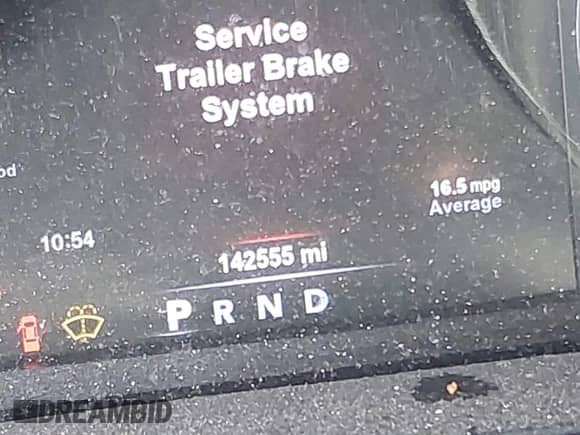 2017 Ram 1500 Sport z VIN 1C6RR7MT3HS670157, wystawiony jako IAAI lot #42028799 z przebiegiem 142 555 mil mil oraz . Historia ofert i sprzedaży dostępna na DreamBid. Obrazek 15.