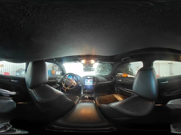 2013 Chrysler 300 C с VIN 2C3CCAET1DH551489, выставлен на аукционе Copart как лот 63487005 с пробегом 65 001 миль миль и Списание • Salvage title. История ставок и продаж доступна на DreamBid. Изображение 14.