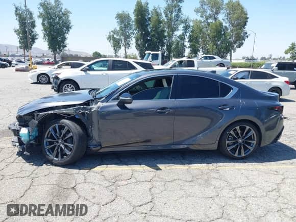 2021 Lexus IS 350 F Sport z VIN JTHGZ1B2XM5042188, wystawiony jako IAAI lot #42529891 z przebiegiem 48 721 mil mil oraz . Historia ofert i sprzedaży dostępna na DreamBid. Obrazek 15.