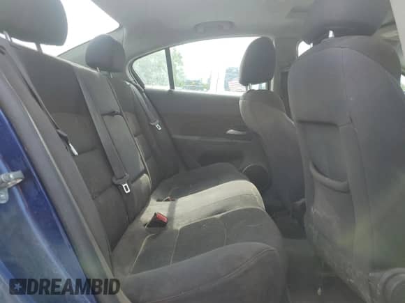 2013 Chevrolet Cruze 1LT z VIN 1G1PD5SB9D7193866, wystawiony jako Copart lot #58338485 z przebiegiem 191 813 mil mil oraz Czysty tytuł • Clean title. Historia ofert i sprzedaży dostępna na DreamBid. Obrazek 10.